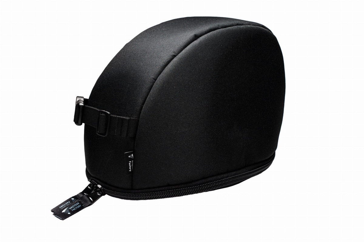 pokrowiec_na_kask_pro_1.jpg